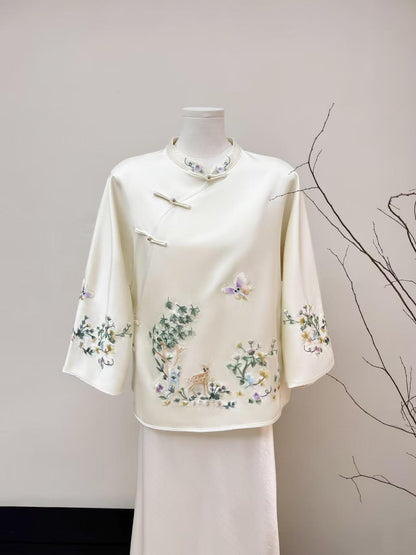 Women's Embroidered Chinese Style Blouse – Deer – additional product view