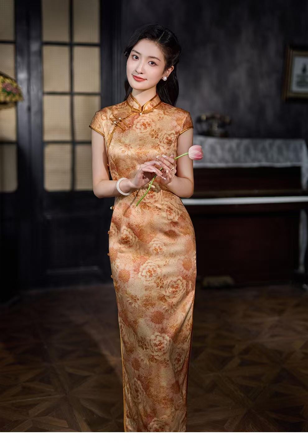Women's Gold Vintage Silk Qipao Cheongsam Dress – Fitted – additional product view