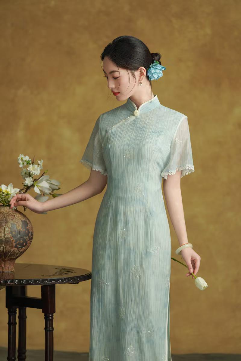 Women's Green Vintage Qipao Cheongsam Dress – Side Slit Fitted – additional product view