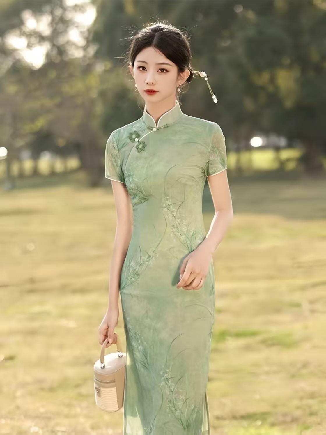 Women's Green Vintage Qipao Cheongsam Dress – Midi Fitted – additional product view