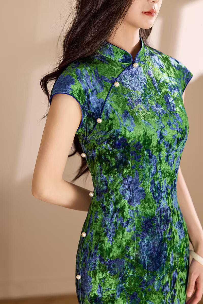 Women's Blue Elegant Velvet Qipao Cheongsam Dress – additional product view