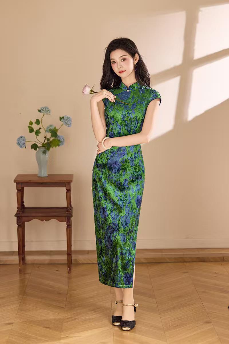 Women's Blue Elegant Velvet Qipao Cheongsam Dress – additional product view
