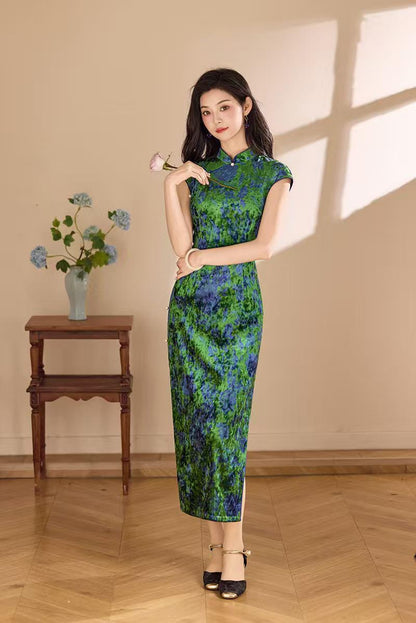 Women's Blue Elegant Velvet Qipao Cheongsam Dress – additional product view