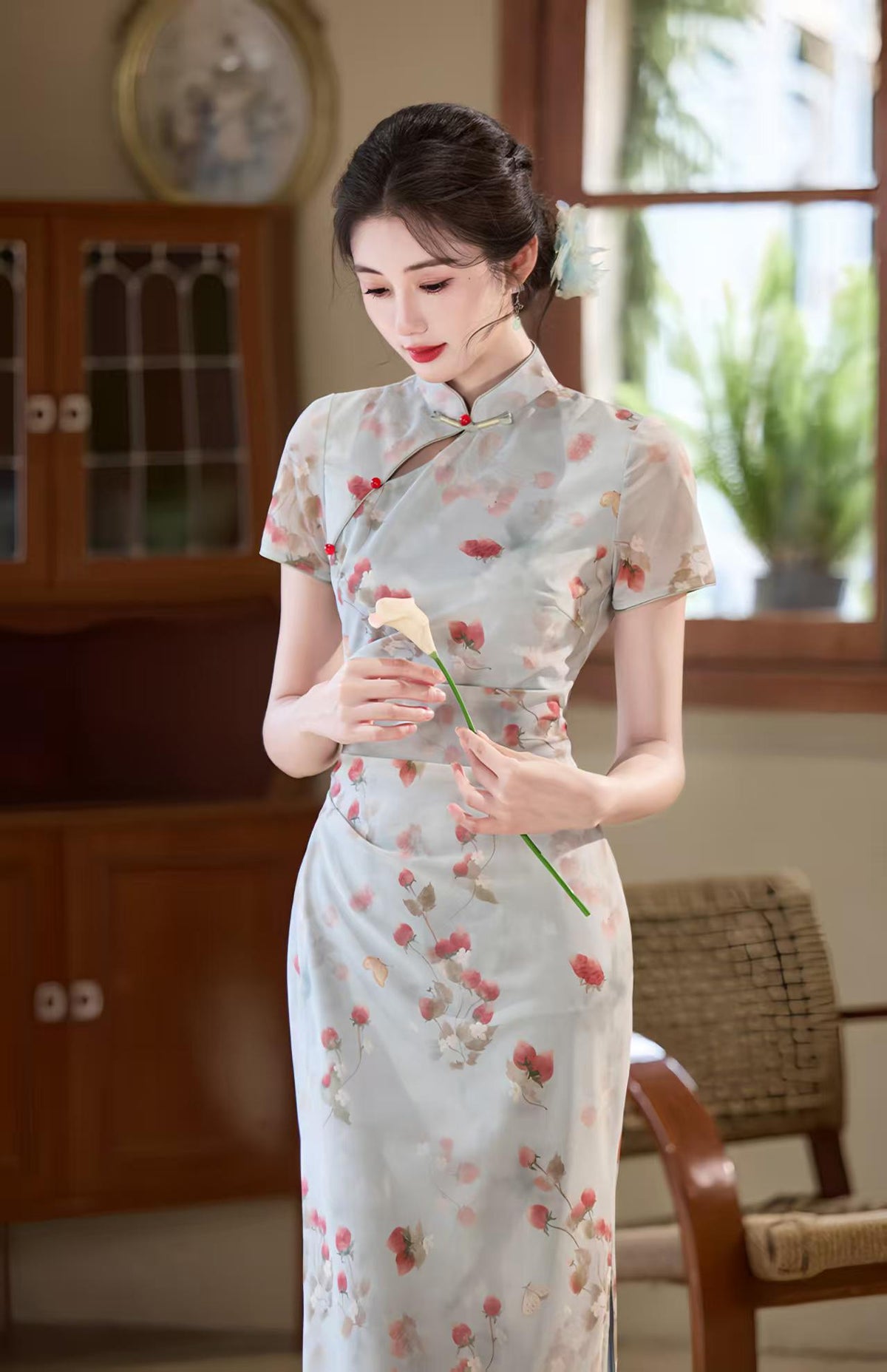 Women's Blue Floral Qipao Cheongsam Dress – Floral Embroidery Fitted – additional product view