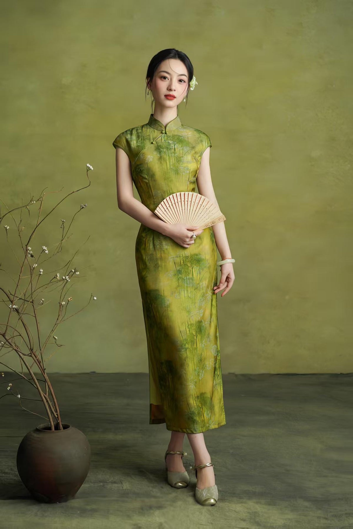 Women's Green Vintage Satin Qipao Cheongsam Dress – additional product view
