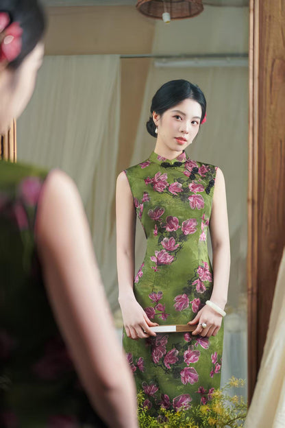Women's Green Floral Satin Qipao Cheongsam Dress – Sleeveless Fitted – additional product view