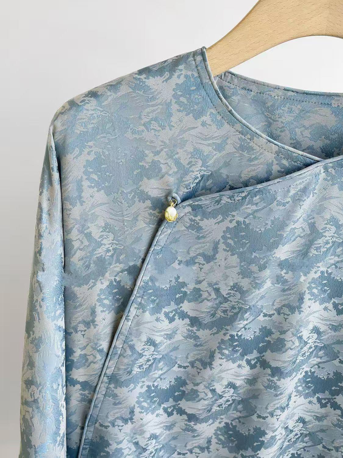 Women's Blue Jacquard Chinese Style Blouse – additional product view