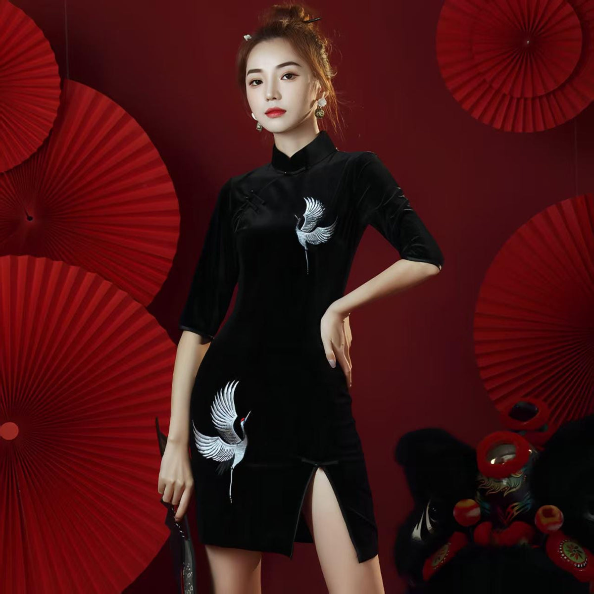 Women's Black Embroidered Velvet Qipao Cheongsam Dress – Crane – additional product view