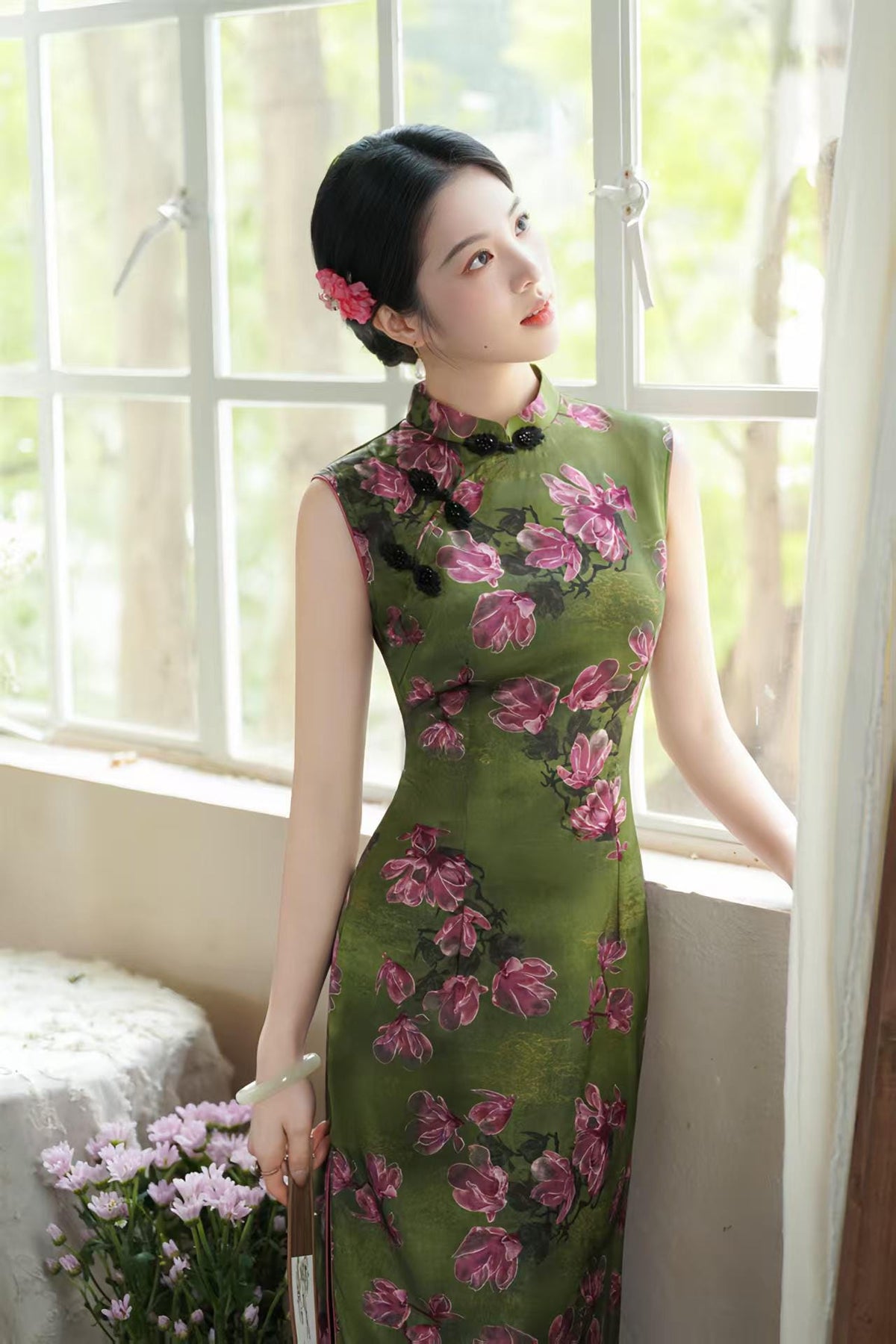 Women's Green Floral Satin Qipao Cheongsam Dress – Sleeveless Fitted – additional product view