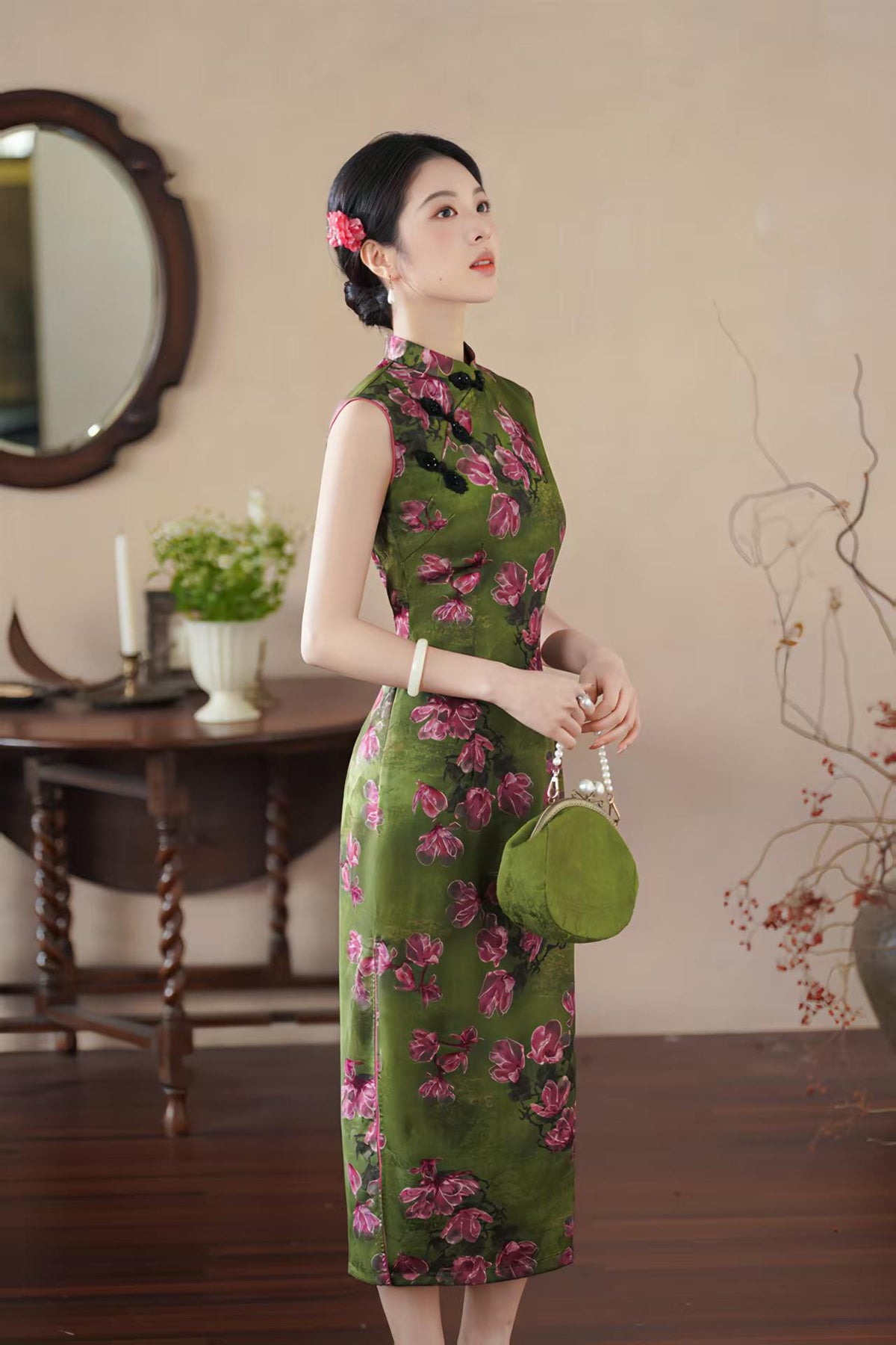 Women's Green Floral Satin Qipao Cheongsam Dress – Sleeveless Fitted – additional product view