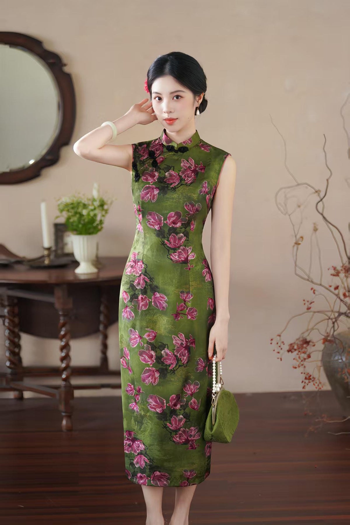 Women's Green Floral Satin Qipao Cheongsam Dress – Sleeveless Fitted – additional product view