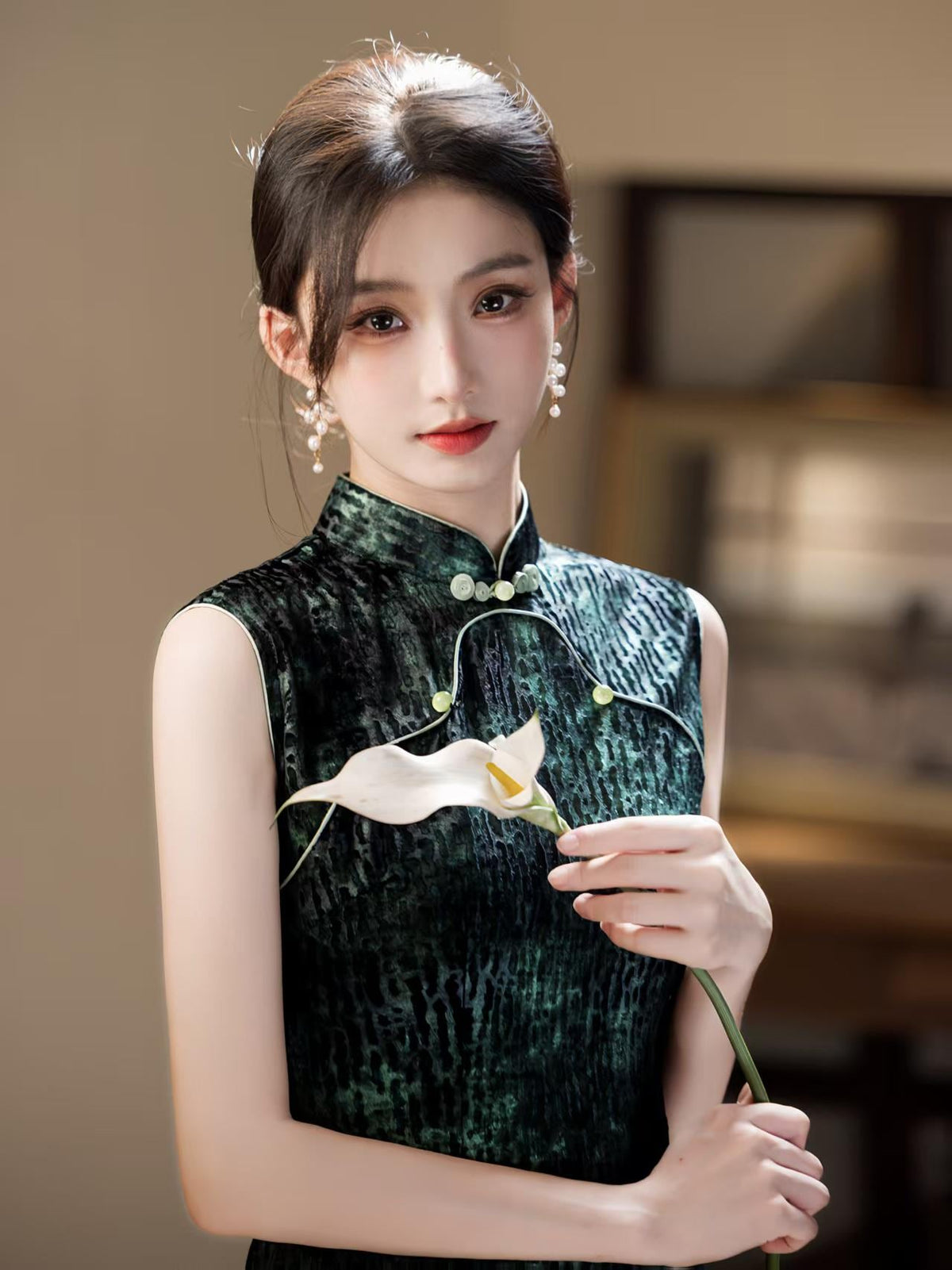 Women's Green Vintage Qipao Cheongsam Dress – Sleeveless Fitted – additional product view