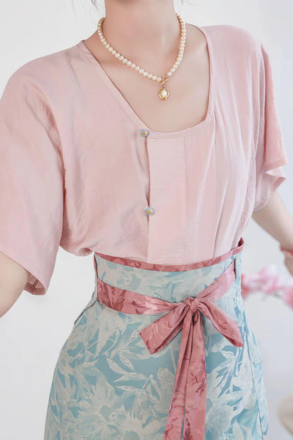 Women's Pink Elegant Modern Hanfu Set – additional product view