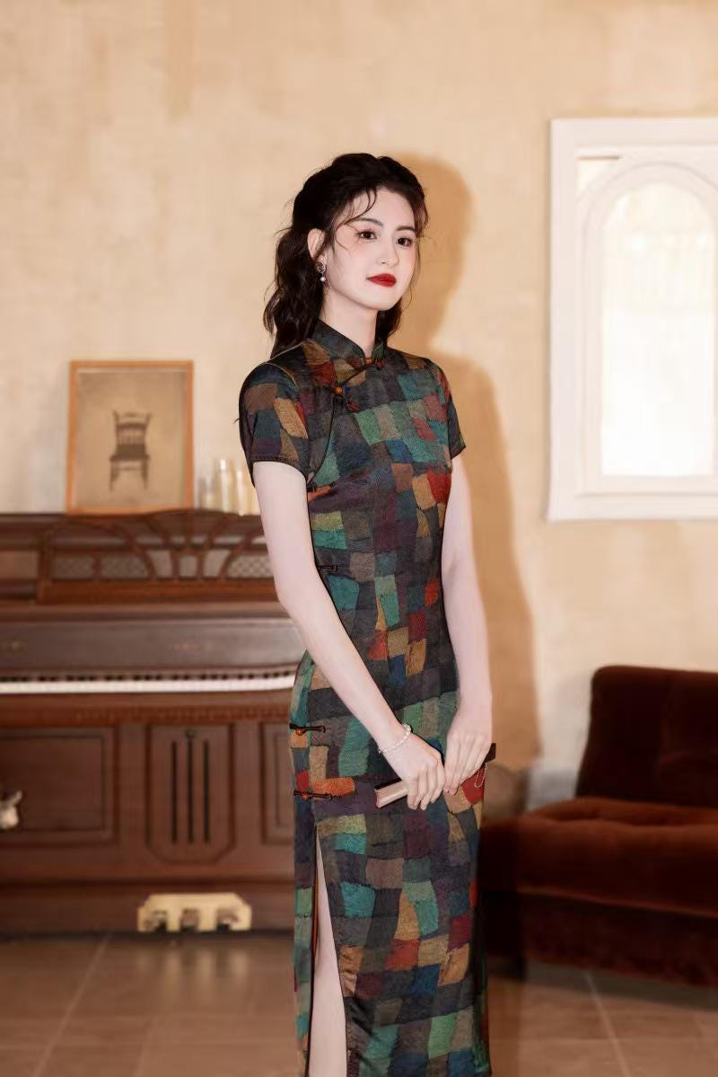 Women's Floral Qipao Cheongsam Dress – Multicolor Jacquard – additional product view