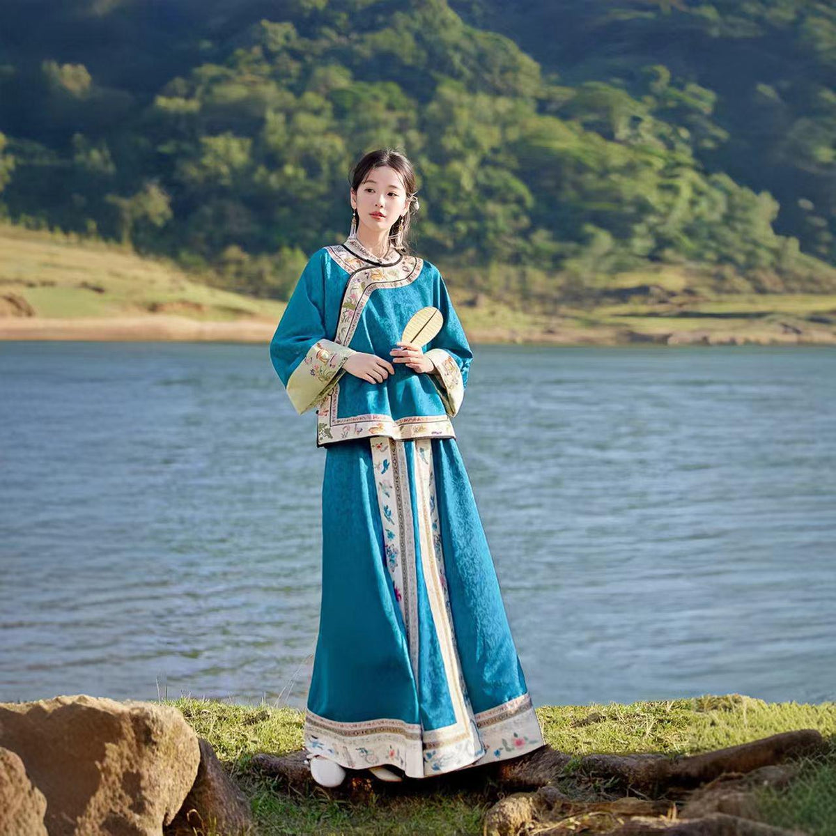 Women's Vintage Modern Hanfu Set – additional product view
