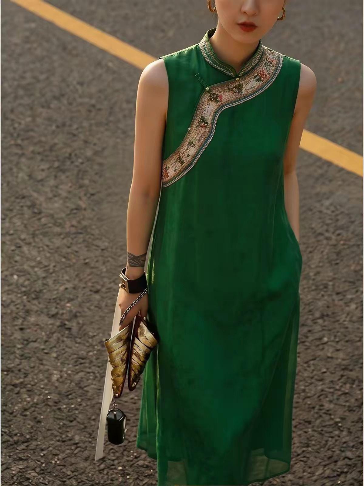 Women's Green Elegant Qipao Cheongsam Dress – Mesh – additional product view