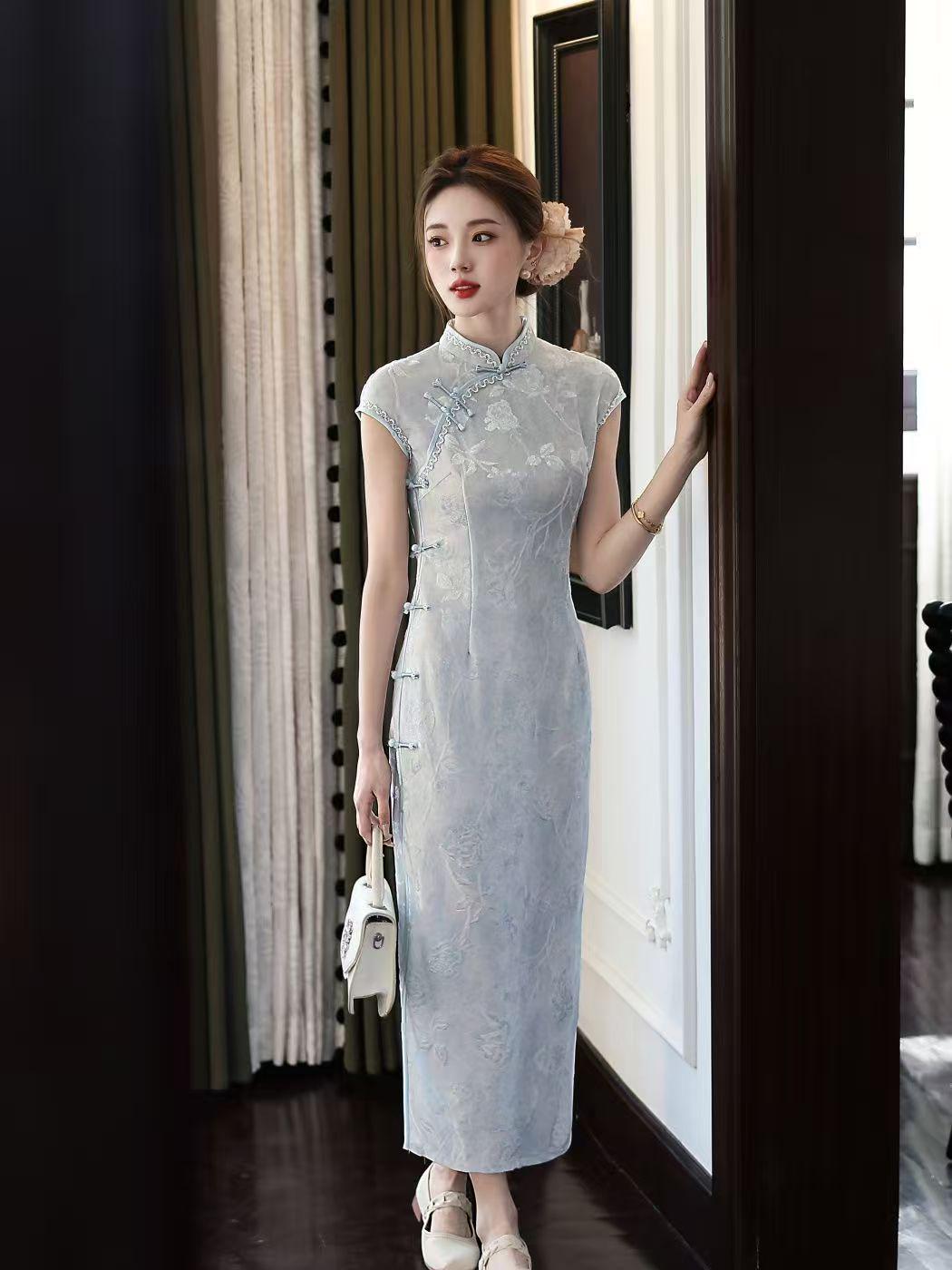 Women's Vintage Qipao Cheongsam Dress – Light Gray Maxi Fitted – additional product view