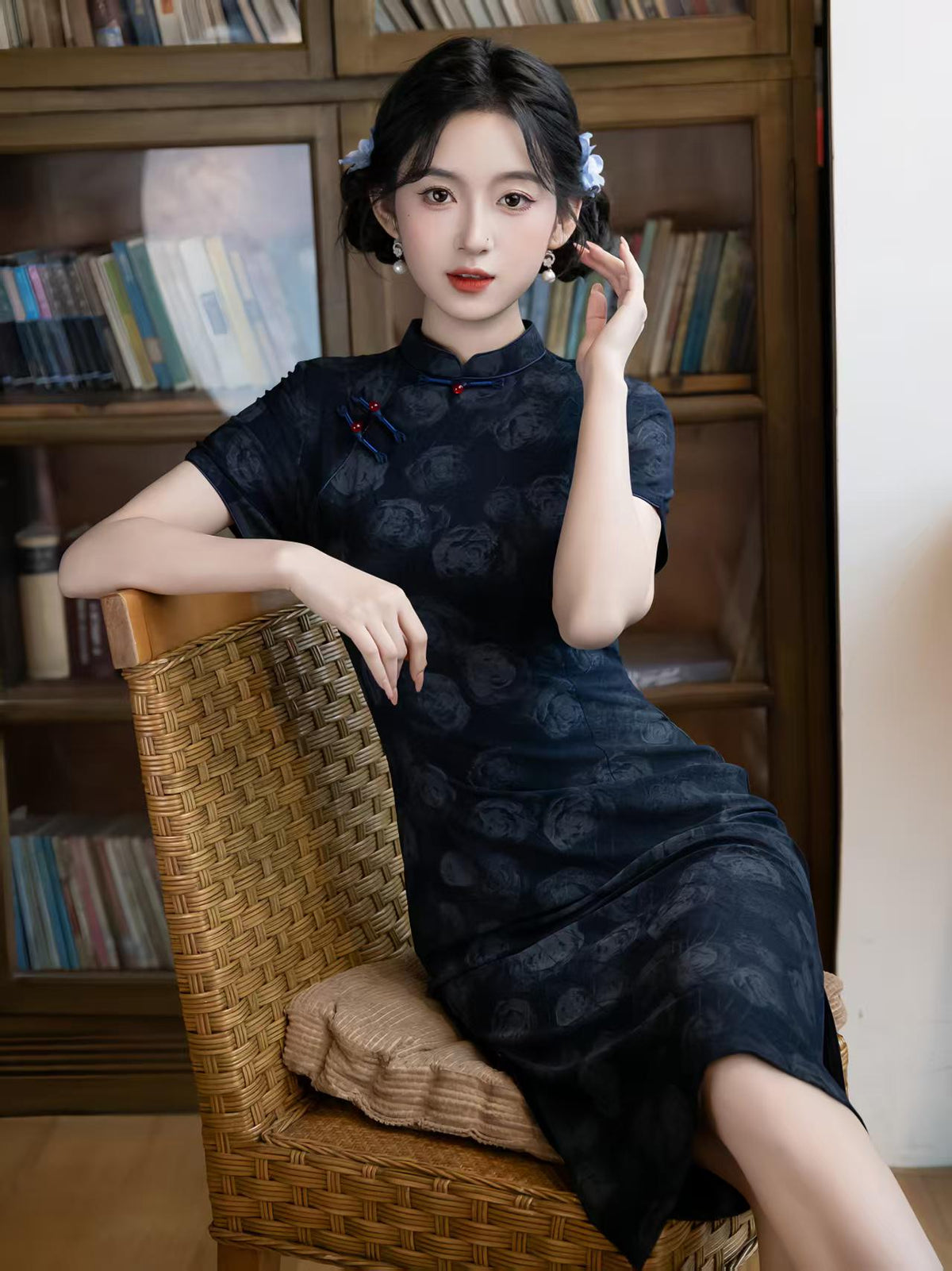 Women's Blue Vintage Qipao Cheongsam Dress – Short Sleeve Midi Mandarin Collar – additional product view