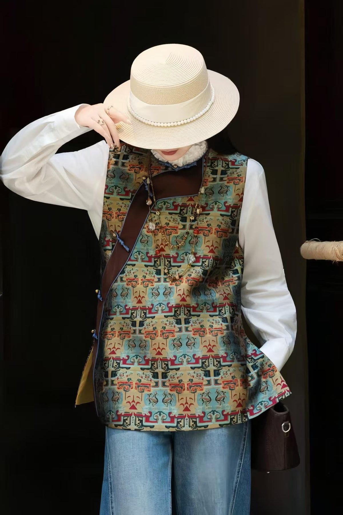 Women's Jacquard Brocade Chinese Style Vest – additional product view