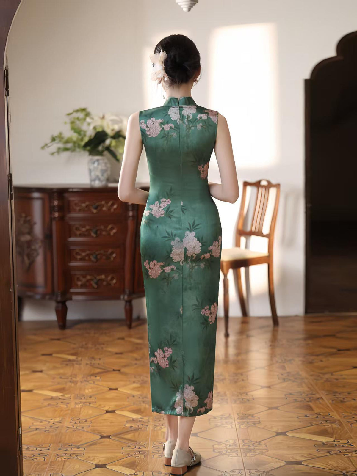 Women's Green Floral Satin Qipao Cheongsam Dress – Sleeveless Maxi – additional product view